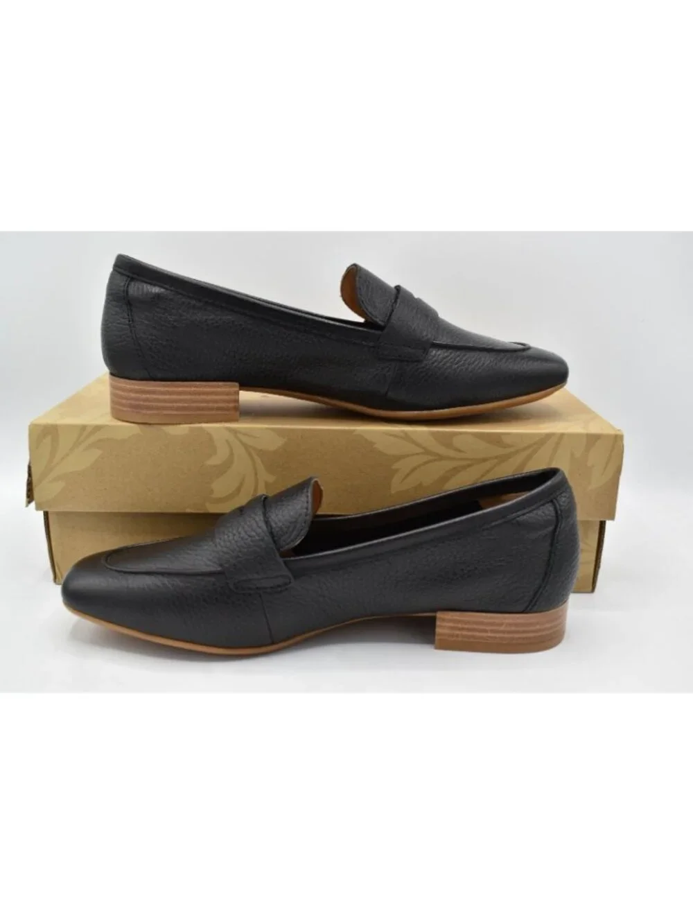 Sofft Womens Size 8 Elinor Moc Toe Black Leather‎ Slip On Shoes Penny Loafers